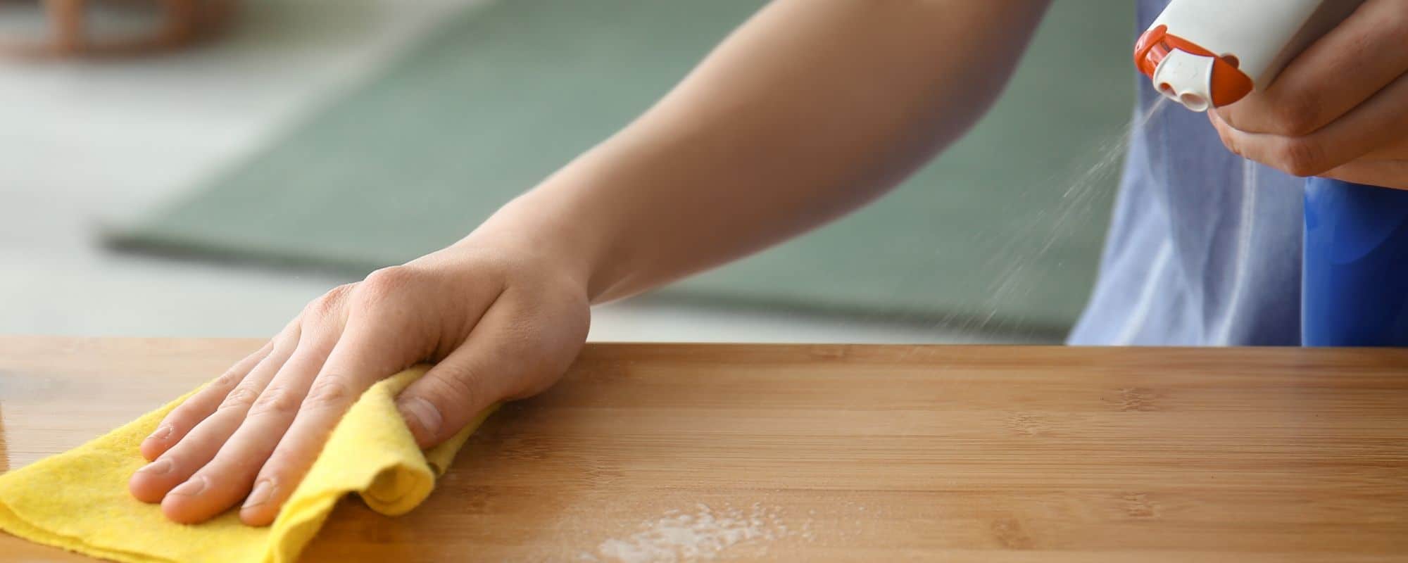 geölte Arbeitsplatte reinigen